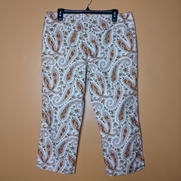 Express Retro Pink Paisley Cropped Pants Size 13/ 14 - Picture 3 of 11